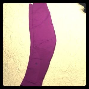Lululemon high-rise yoga 7/8 pants size 6